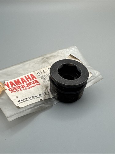 Yamaha bolt cap xv1100 750 - bolt,, xv1100/750