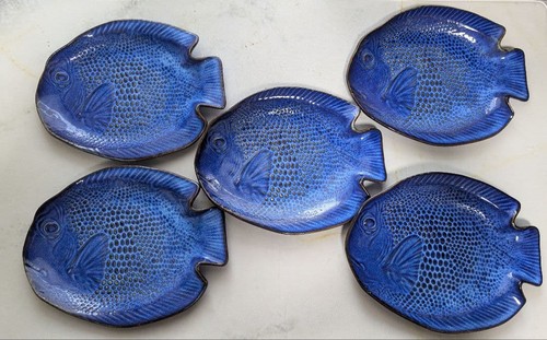 Set fish shaped plates - set,