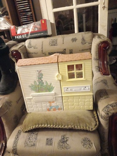 Dolls house - dolls,