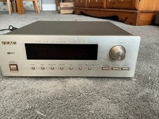TeacAM/FM Stereo Radio Tuner