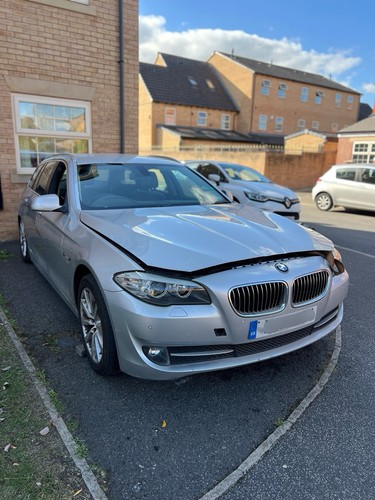 Bmw 520d touring - se,