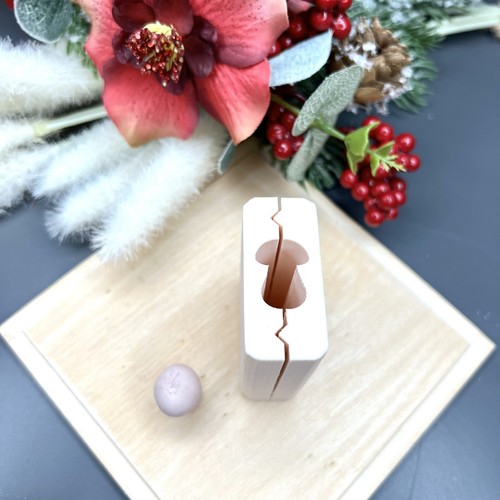 Mushroom bead roller - roller, for