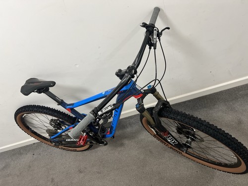 Giant anthem full - suspension,