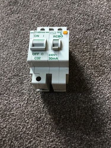 Crabtree polestar rcbo c32 - crabtree,