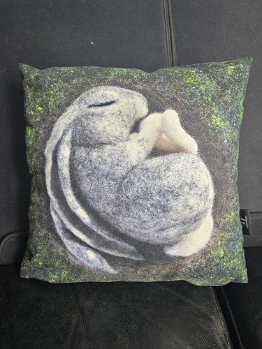 Wraptious cushion sleeping - wraptious,