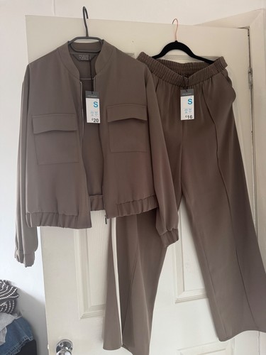 New primark tracksuit - wide, leg