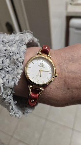 Ladies watch - ,