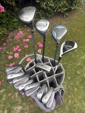 NICE SET OF LADIES YONEX / COBRA GOLF CLUBS IN A MOTOCADDY CART BAG. FREE POST
