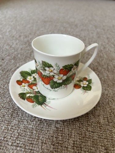 Strawberry ripe taylor - ripe, and
