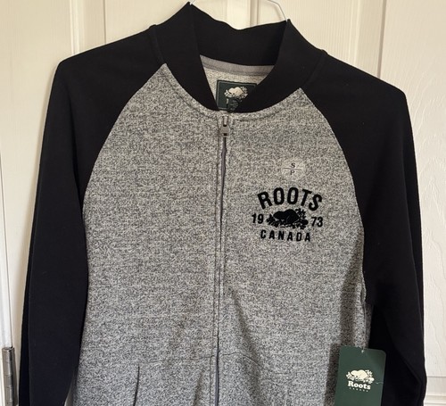 Nwt roots canada women small - roots,