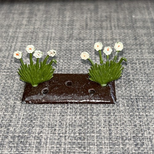 Britains miniature garden lead - miniature,