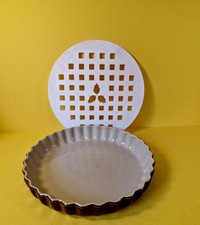 Vintage Ceramic Brown Fluted Pie Dish with Pastry Lattice Cutter Retro Bakeware