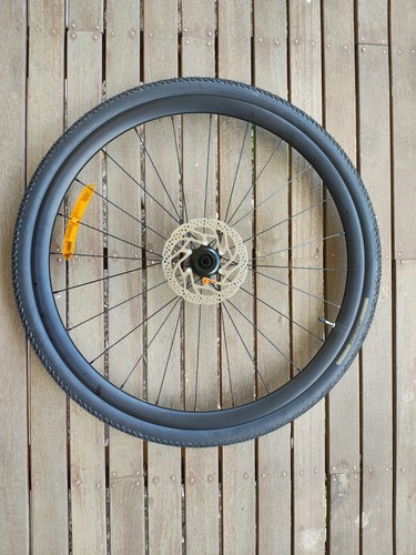 Specialized sirrus 700c - specialized,