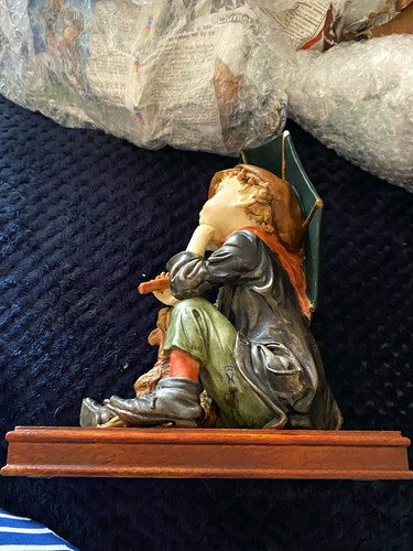 Capodimonte italian figurine - italian,