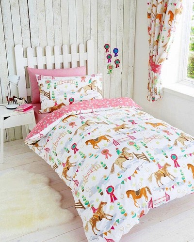 Horse show duvet - cover, by