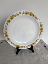 Vintage Pyrex England Yellow Daisy Dinner Plate Ovenproof Milk Glass