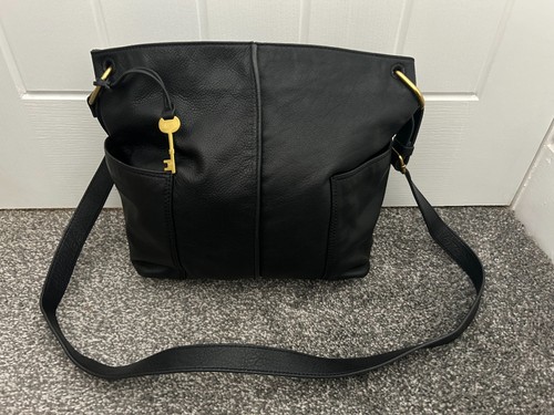 Fossil black leather crossbody - fossil,