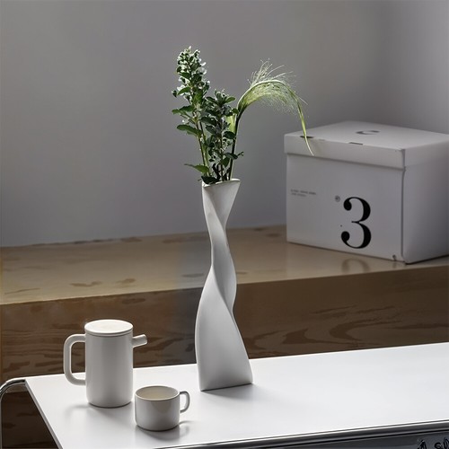 White black ceramic vase - white/black,
