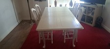 EXTENDING DINING TABLE+ 4 CHAIRS