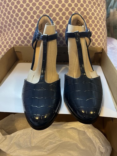 Brand new beautiful clark - brand,