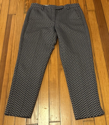 Women size 10 - short, blue