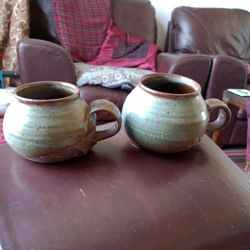 Pair studio pottery - studio,