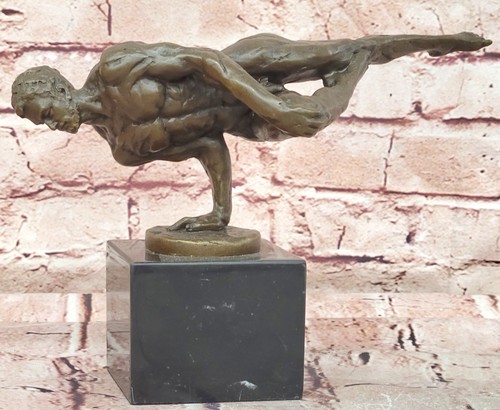 Cesaro bronze male athlete - bronze,