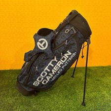 Scotty Cameron Stand