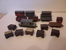 N Gauge Peco Wagons X8