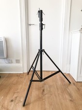 Multiblitz Heavy Duty Light Stand