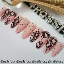Press on nails..pink eggshells