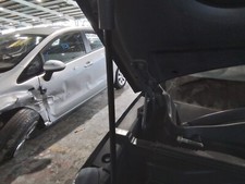 BONNET HINGE RH KIA SPORTAGE