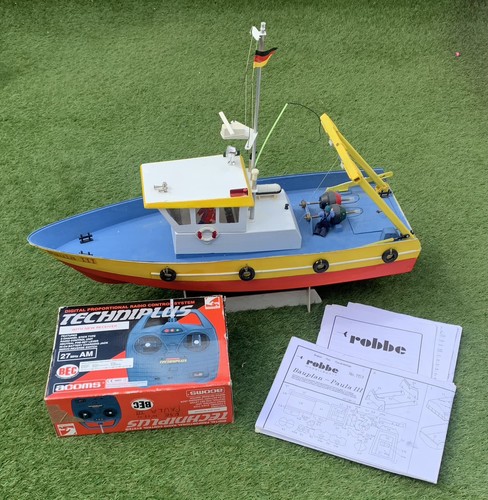 Robbe paula iii radio - iii,