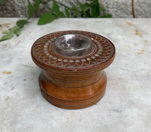 Antique treen turned wooden - turned,