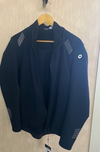 Assos mille 3 - mille, uz