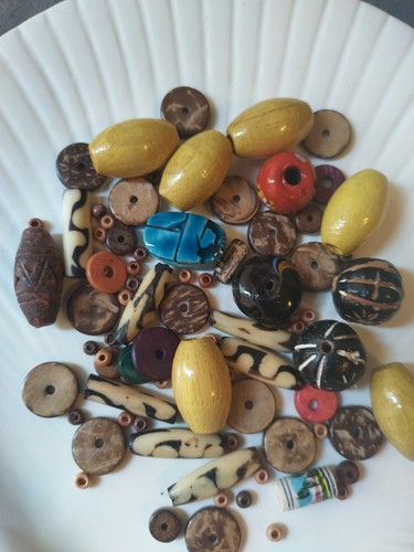 Mixed chunky clay - chunky, bone
