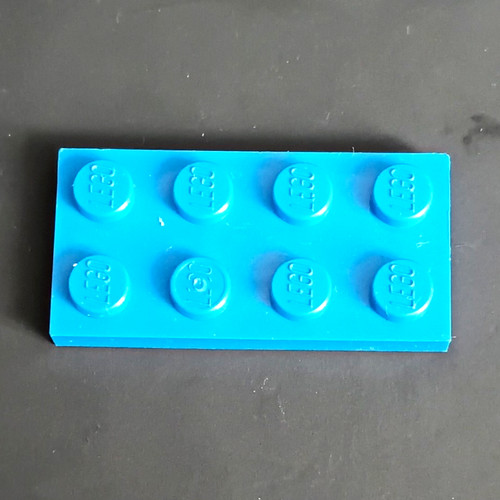 Lego blue 2x4 brick - blue,