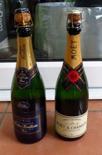 2 empty champagne