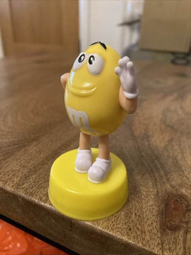 Collectible s yellow - collectible, m&m's