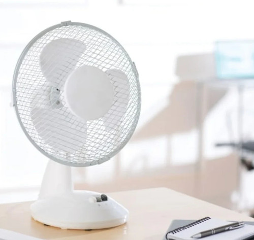 Jegs small desk fan inch - small,