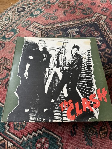 The clash first album - clash, vinyl