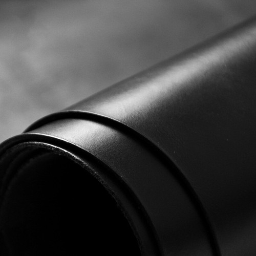 Black color full grain - color,