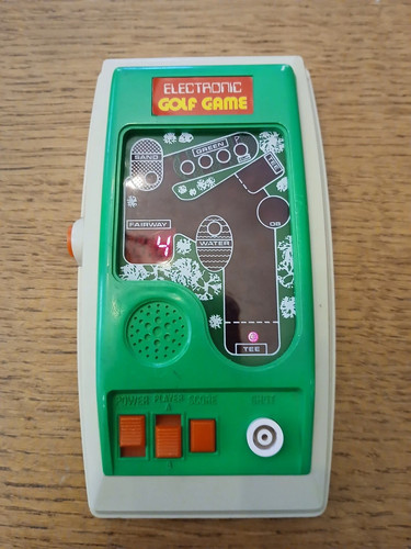 Mattel electronics golf game - electronics,