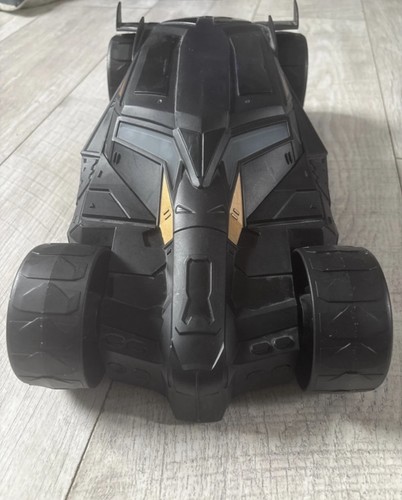 Batmobile batman figure - batmobile,