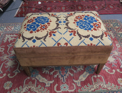 Handmade needlepoint wood - handmade,