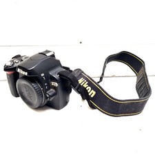 Nikon D40 Digital SLR Camera