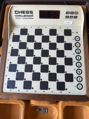 Fidelity electronics chess - electronics,