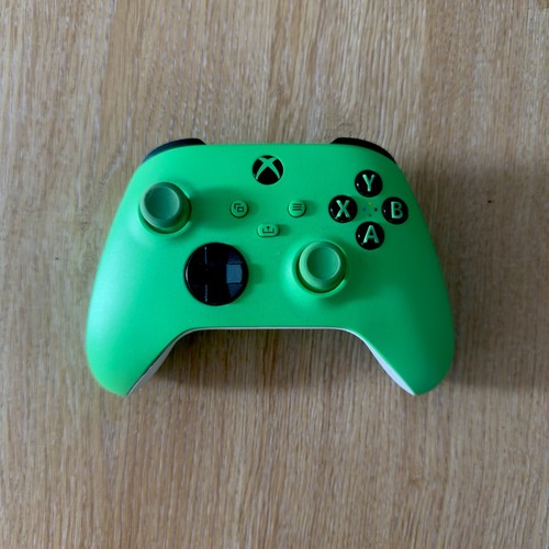 Xbox series controller - x|s,