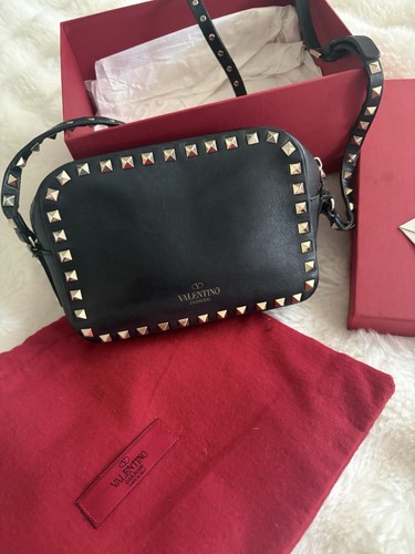 Valentino garavani crossbody - valentino,