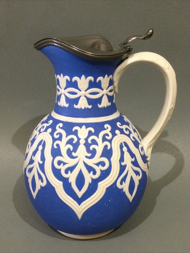 Tyrol cobridge jasper ware - w,